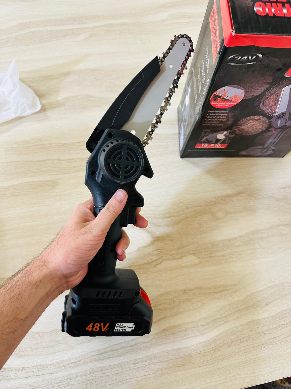 Cordless Electric Chainsaw Handheld Rechargeable