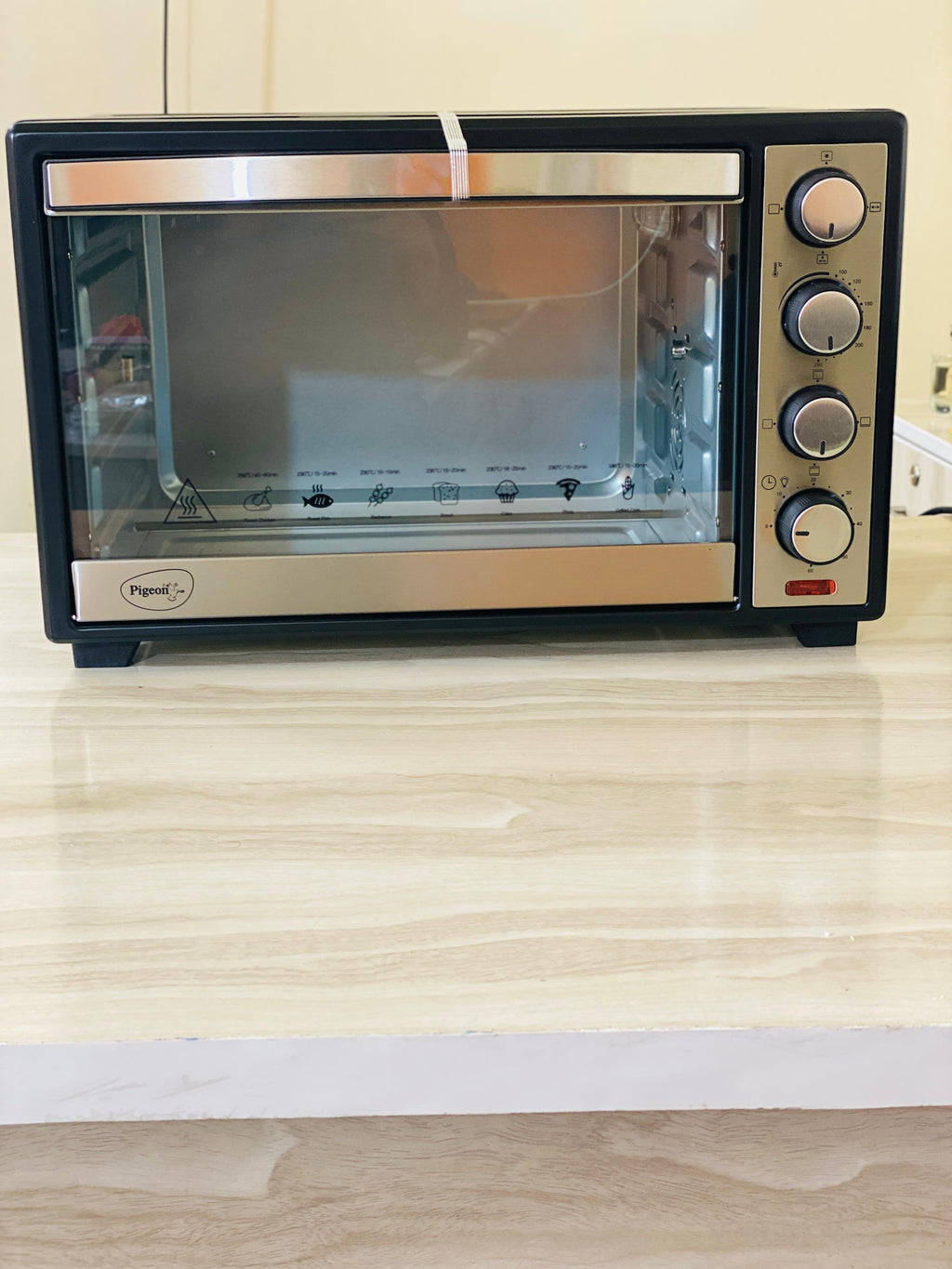 Pigeon Electric Oven With Convection 40L
