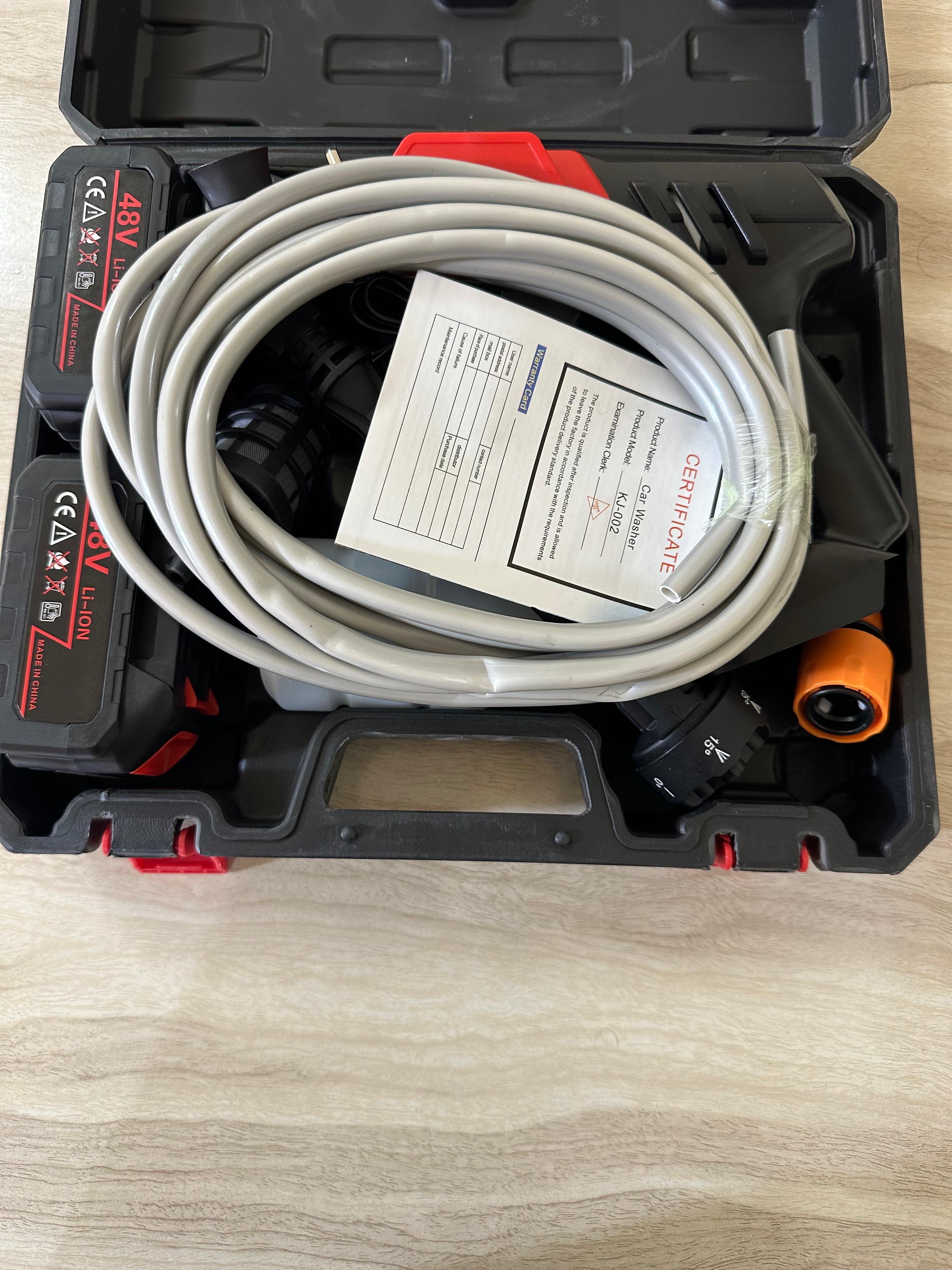 Rechargeable pressure washer 48v 2 buttery