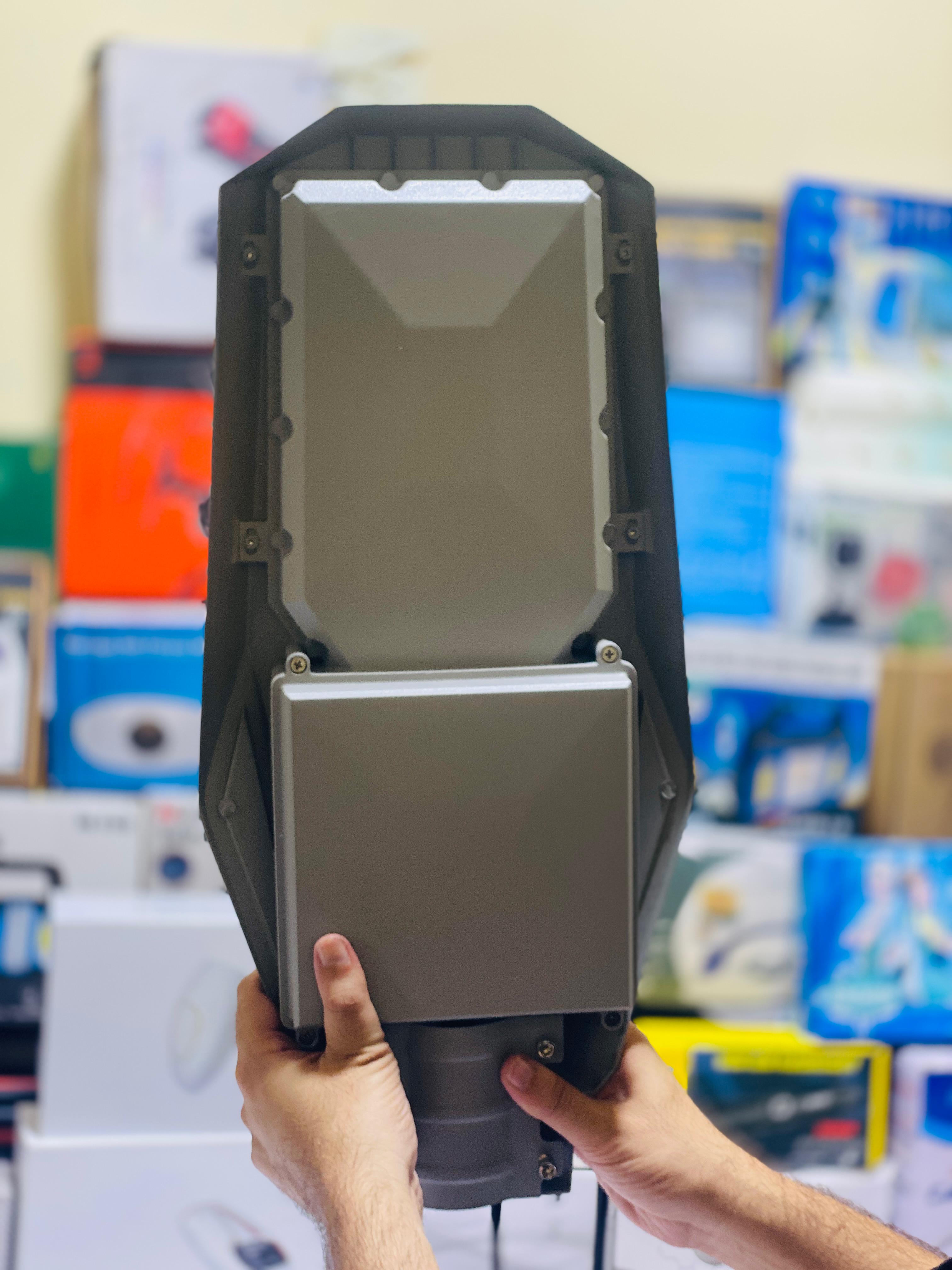200 Watt Solar Street Light | Highways Light | 25W solar | Lithium Battery