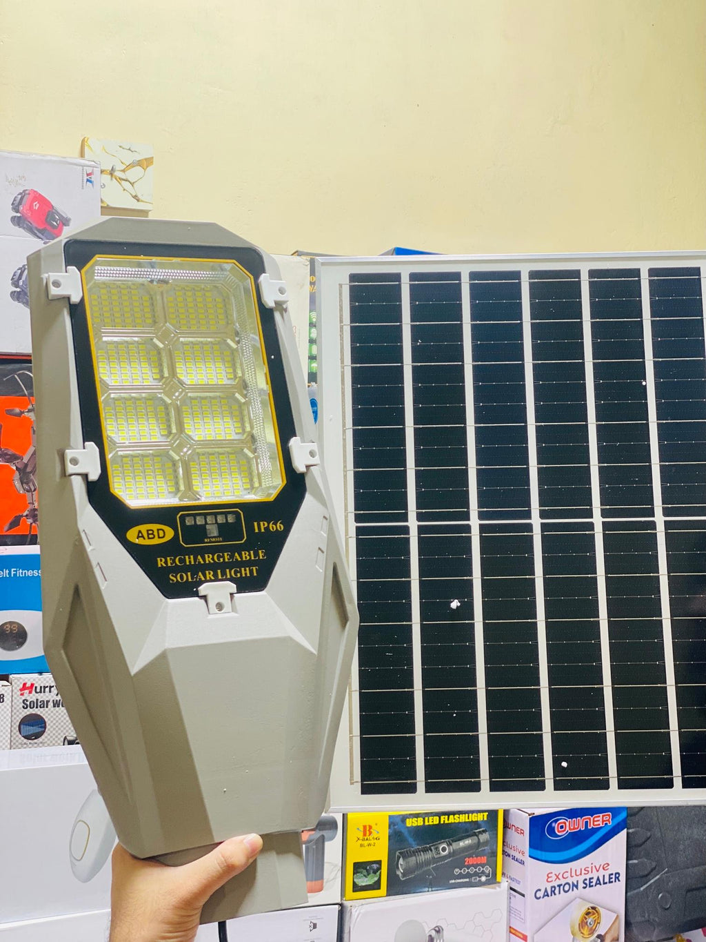 200 Watt Solar Street Light | Highways Light | 25W solar | Lithium Battery