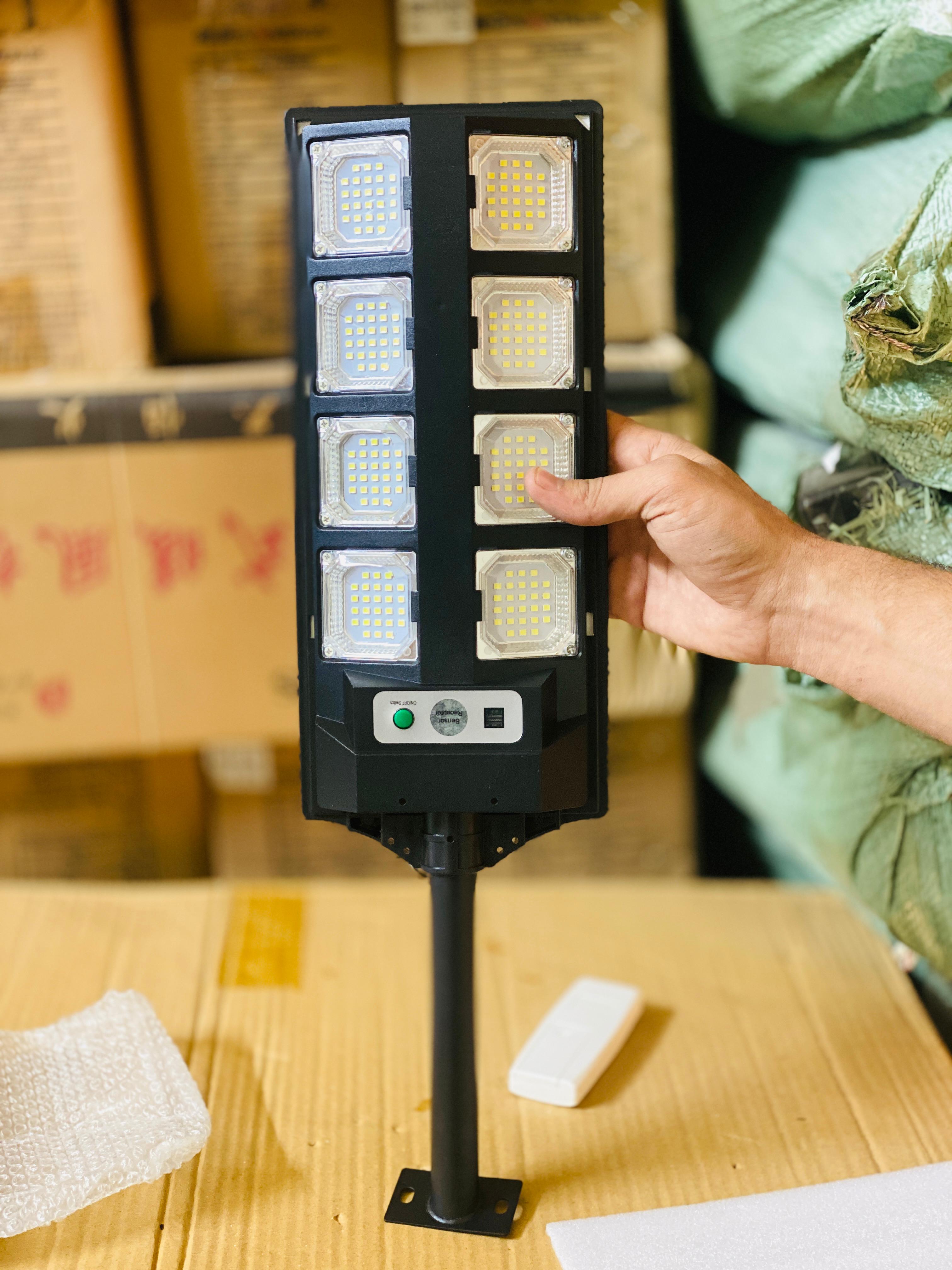 Solar Street Light | 8 Leds | Built in Solar | Remote Control