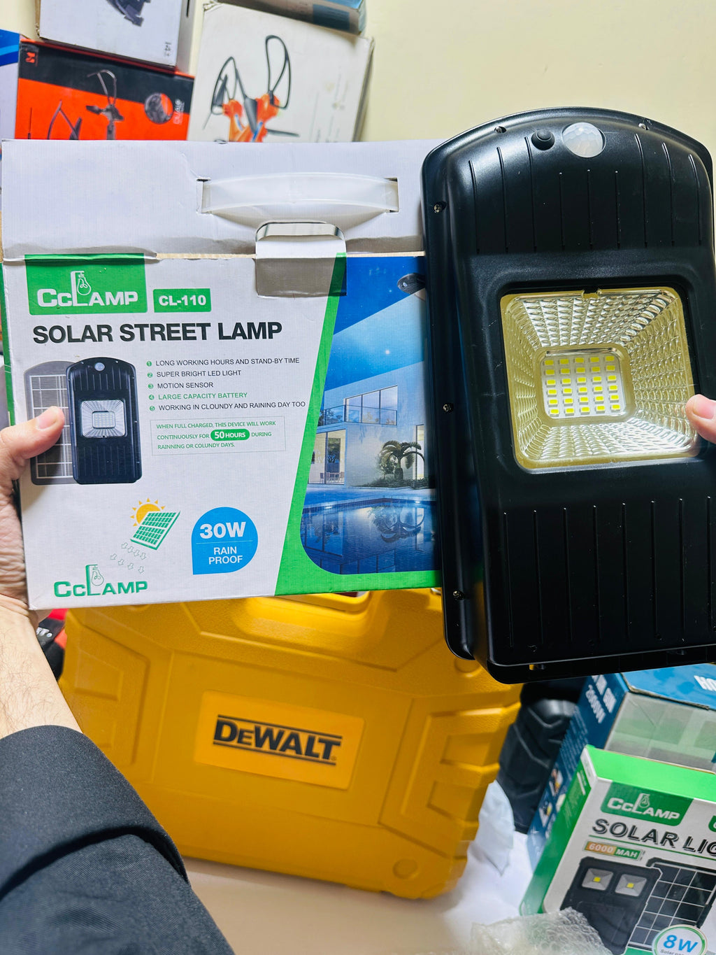 Intelligent Solar Street Lamp Light 30 LED Watt CL-110
