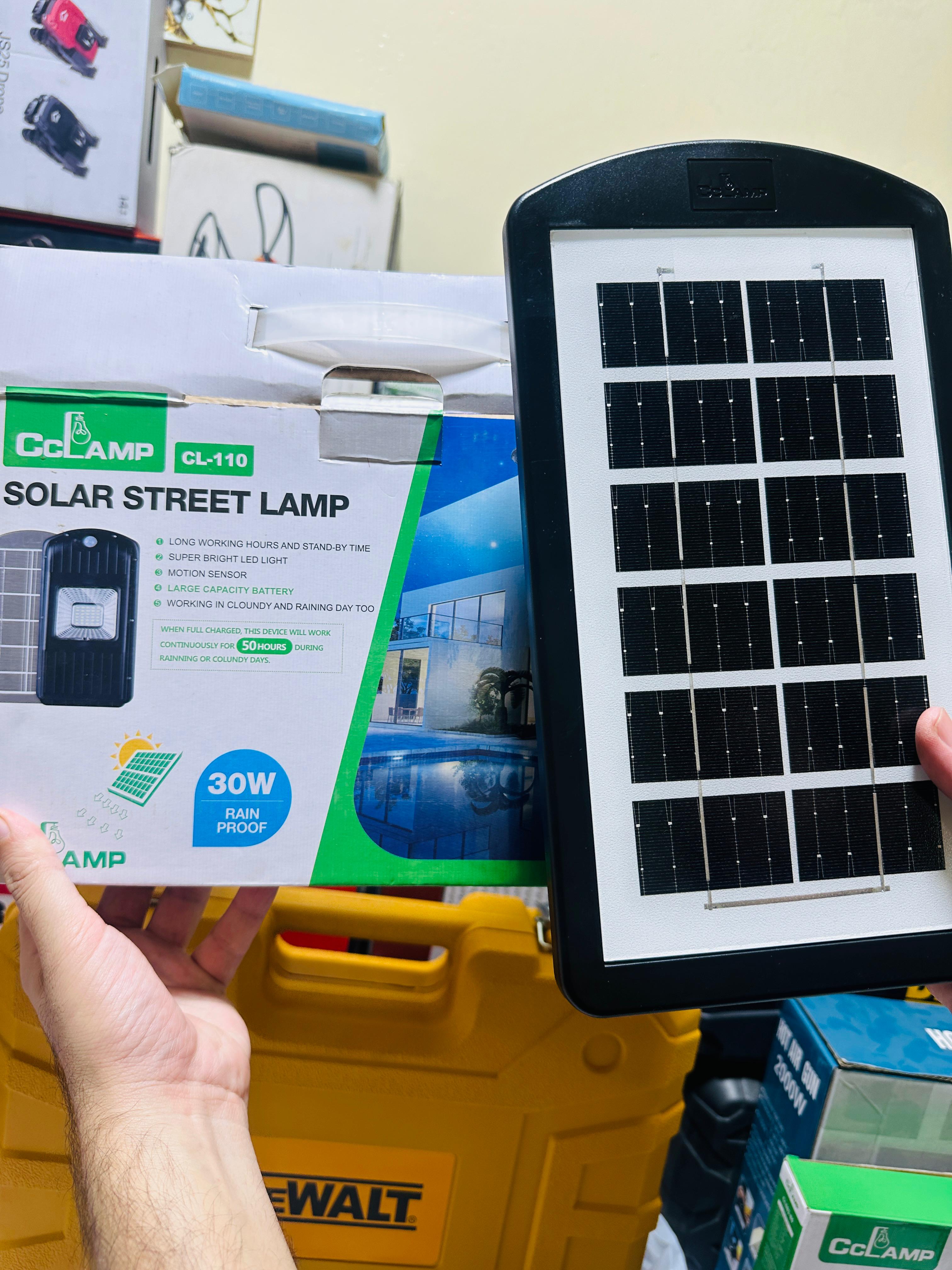 Intelligent Solar Street Lamp Light 30 LED Watt CL-110