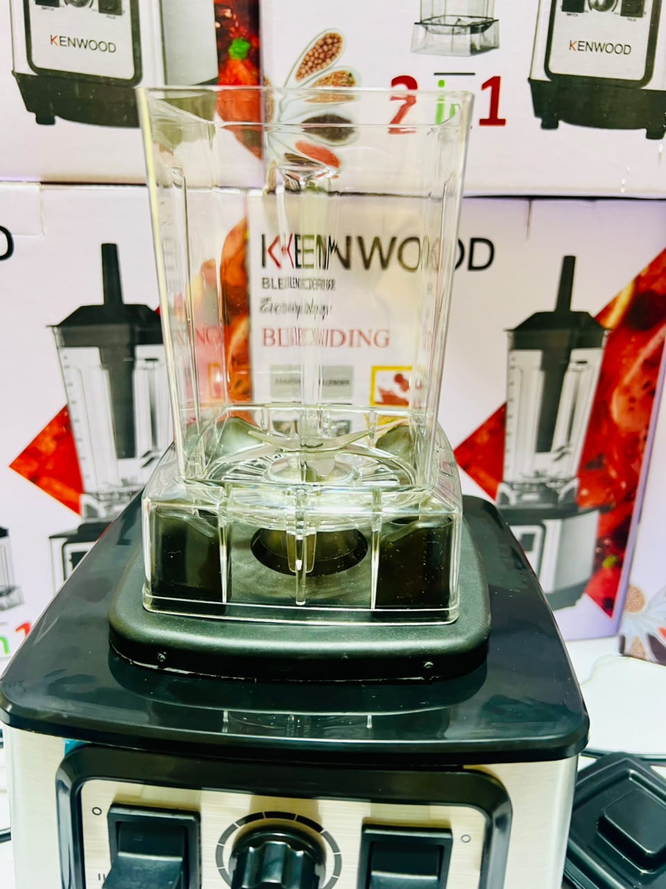 Kenwood 2 in 1 Juicer Blender | 700 ml jug | 2 litre Jug | with 2 years international Warranty