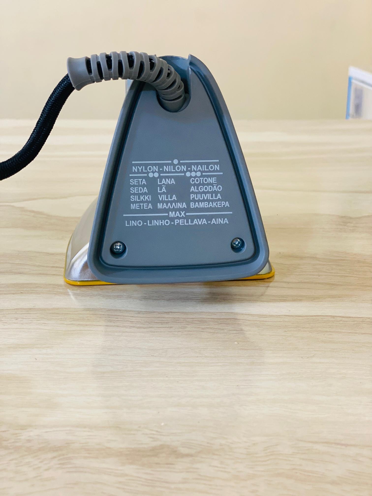 Hannover Germany Electric Dry Iron – 400W | Lightweight & Efficient SSG-1717