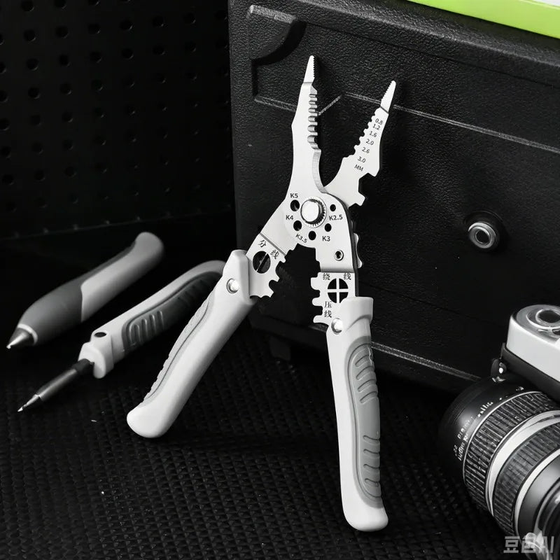 Multi-functional Plier Tool 21 in 1